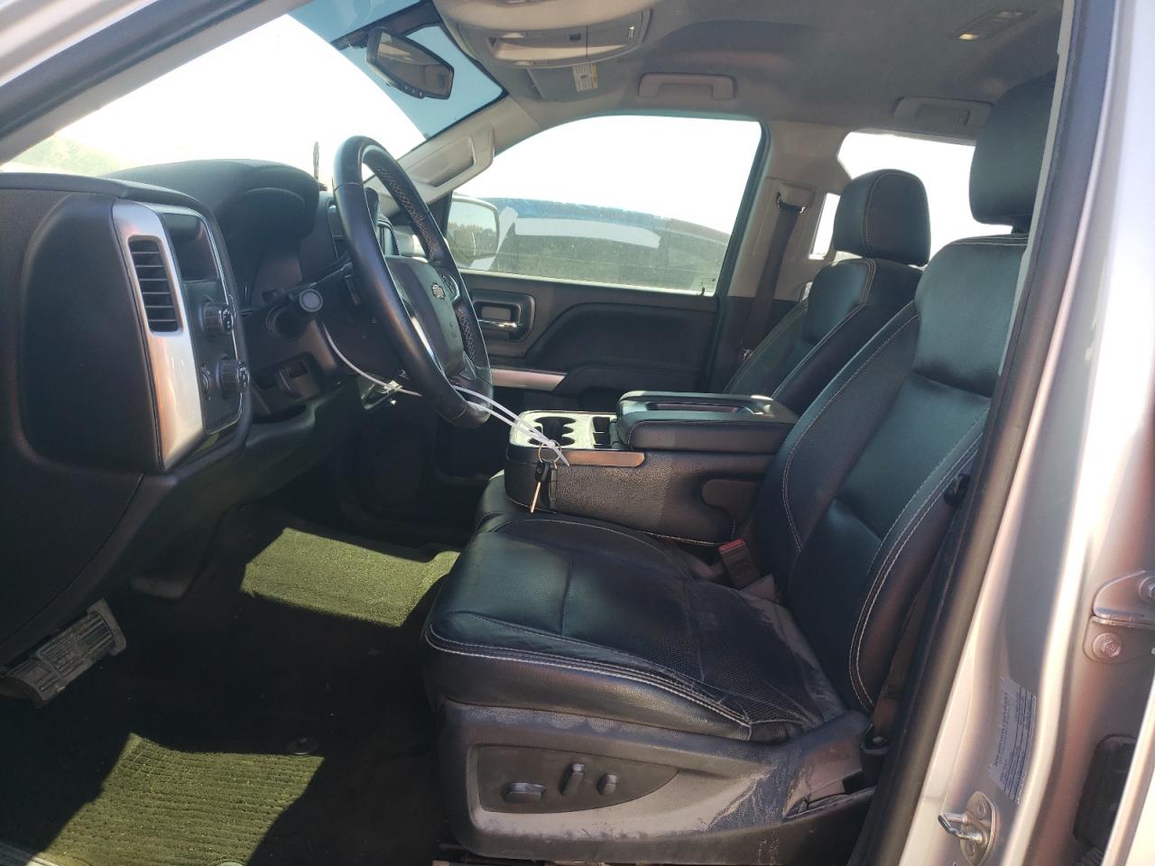 2018 Chevrolet Silverado - Image 7