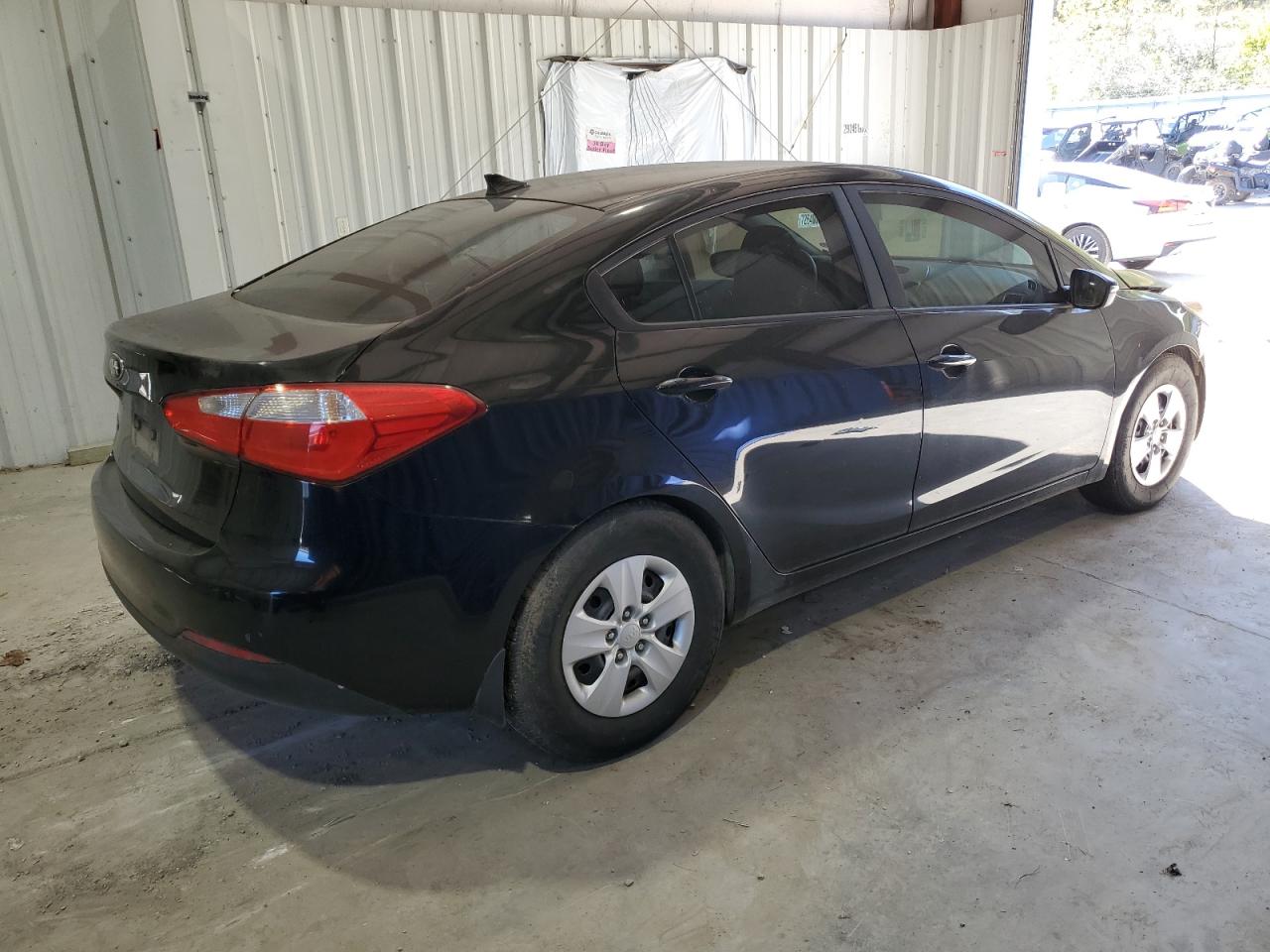 2016 Kia Forte - Image 3