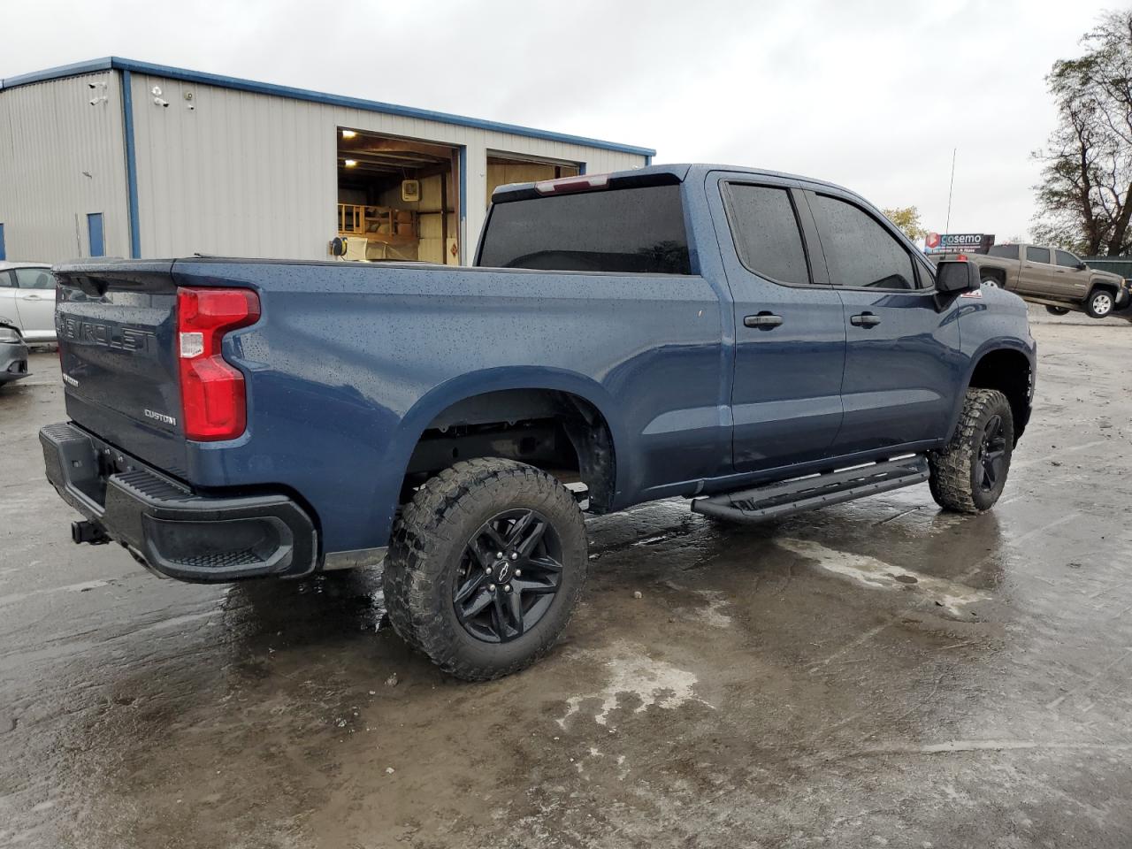 2019 Chevrolet Silverado - Image 3