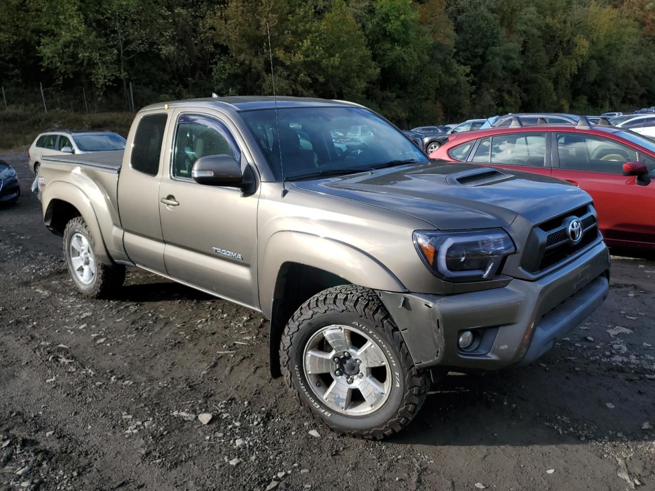 2012 Toyota Tacoma - Image 4