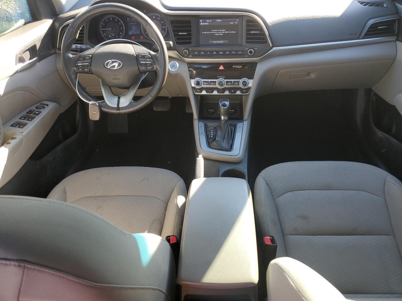 2020 Hyundai Elantra - Image 8