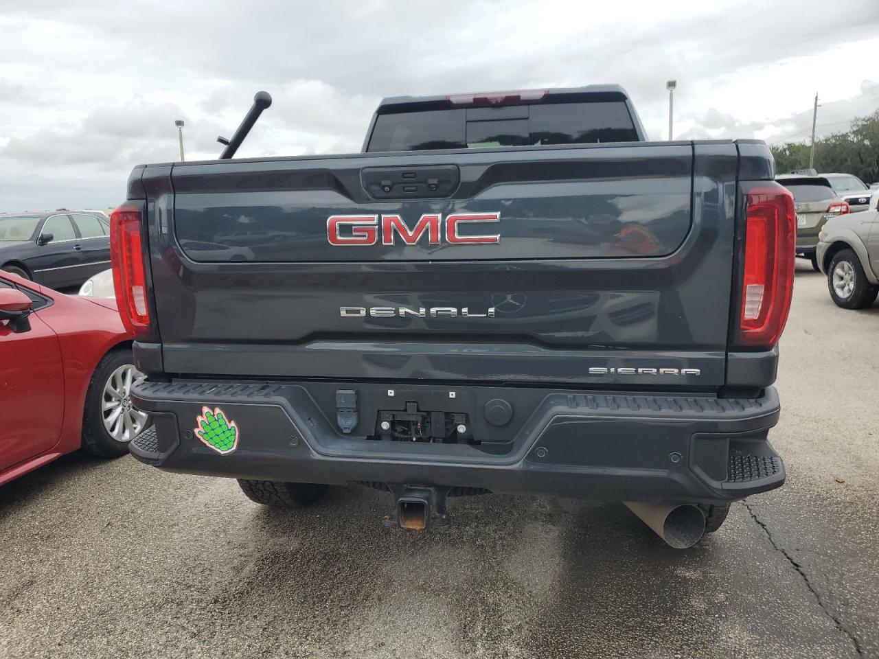 1GT49REY3NF328057 2022 GMC Sierra K2500 Denali