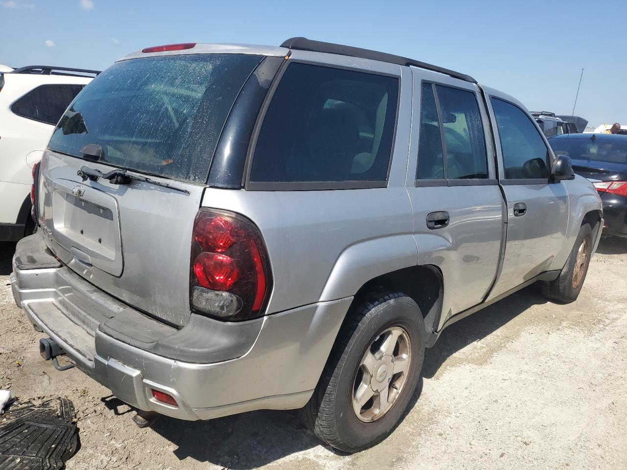 2005 Chevrolet Trailblazer Ls VIN: 1GNDS13S752378012 Lot: 75104114