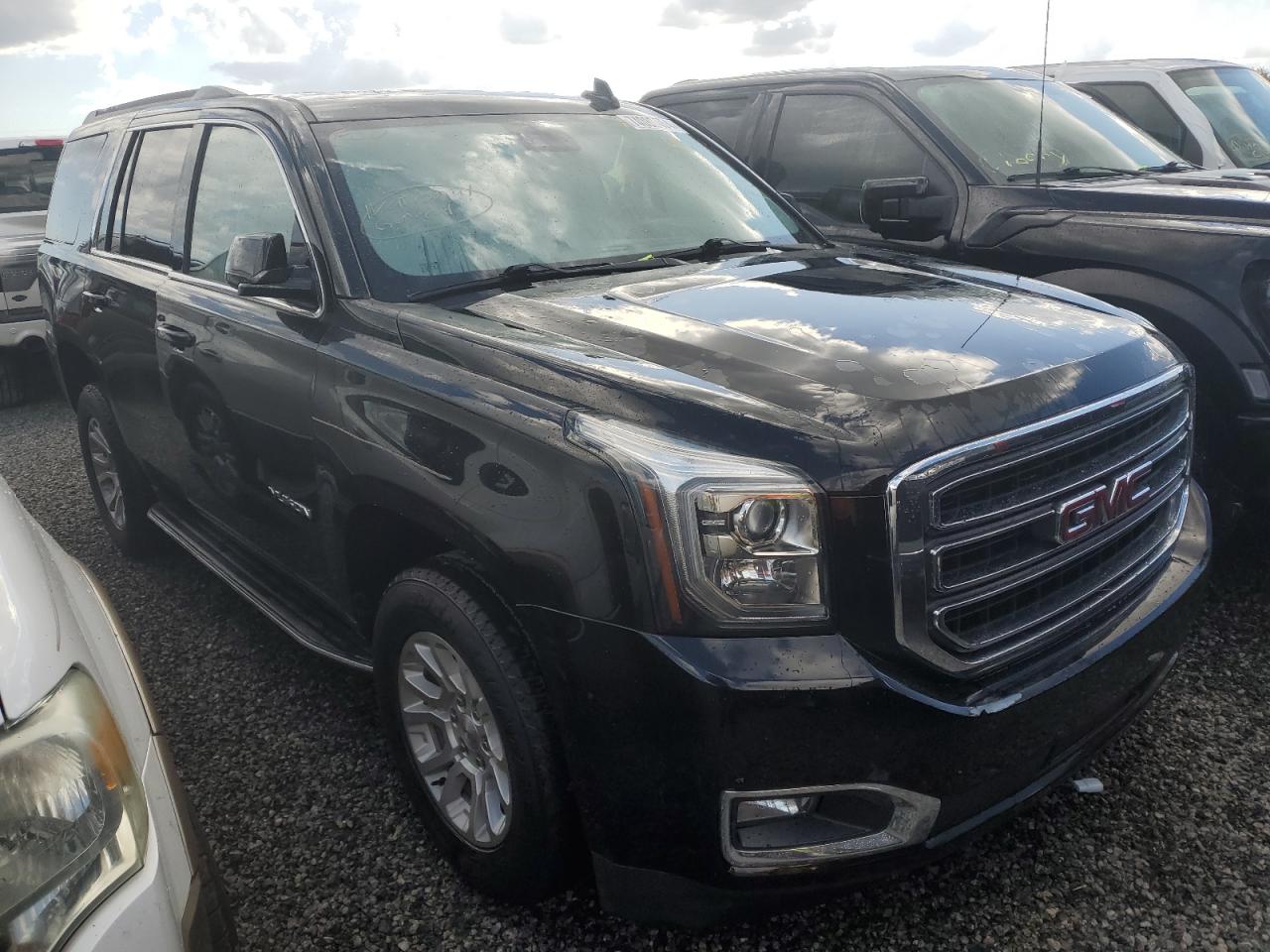 2020 GMC Yukon - Image 4