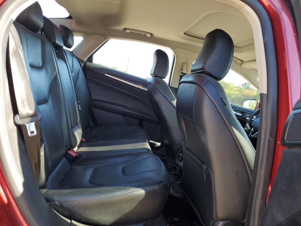 2020 Ford Fusion - Image 10