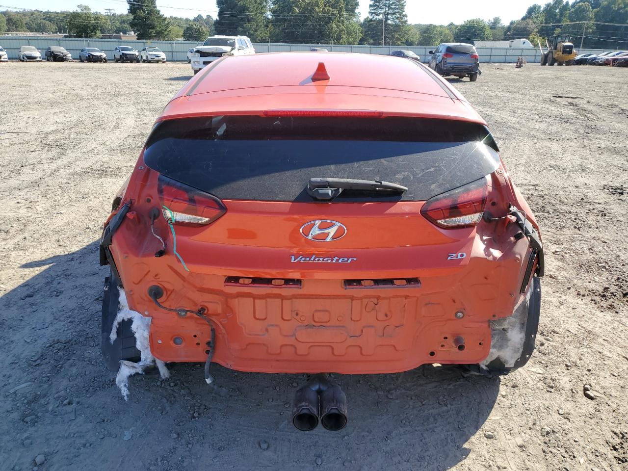 KMHTG6AF1KU010543 2019 Hyundai Veloster Base