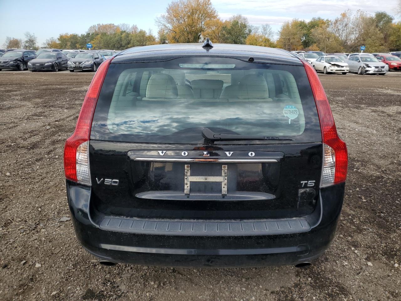 2011 Volvo V50 T5 VIN: YV1672MW5B2617766 Lot: 76826374