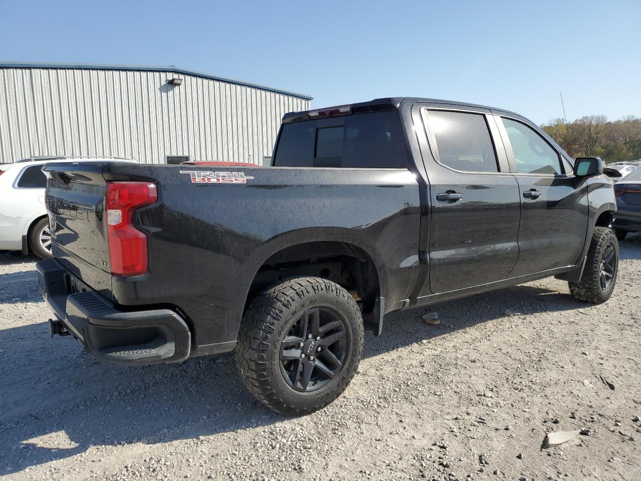 2021 Chevrolet Silverado - Image 3