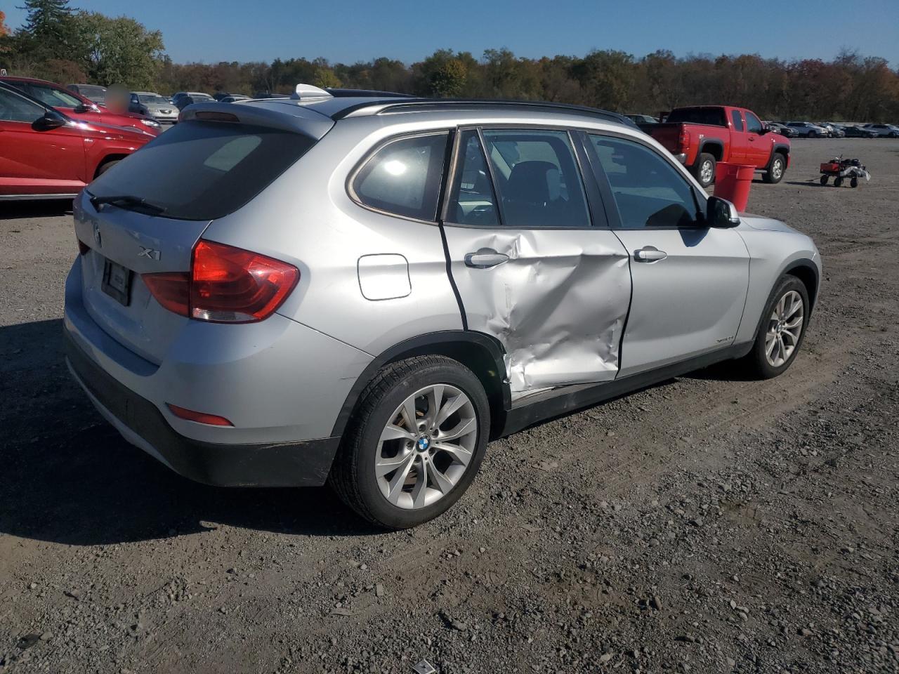 2014 BMW X1 - Image 3