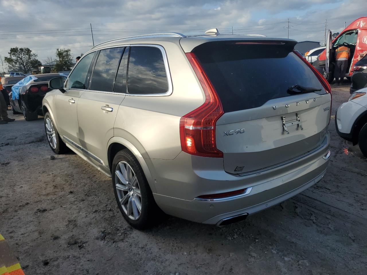 2018 Volvo XC90 - Image 2