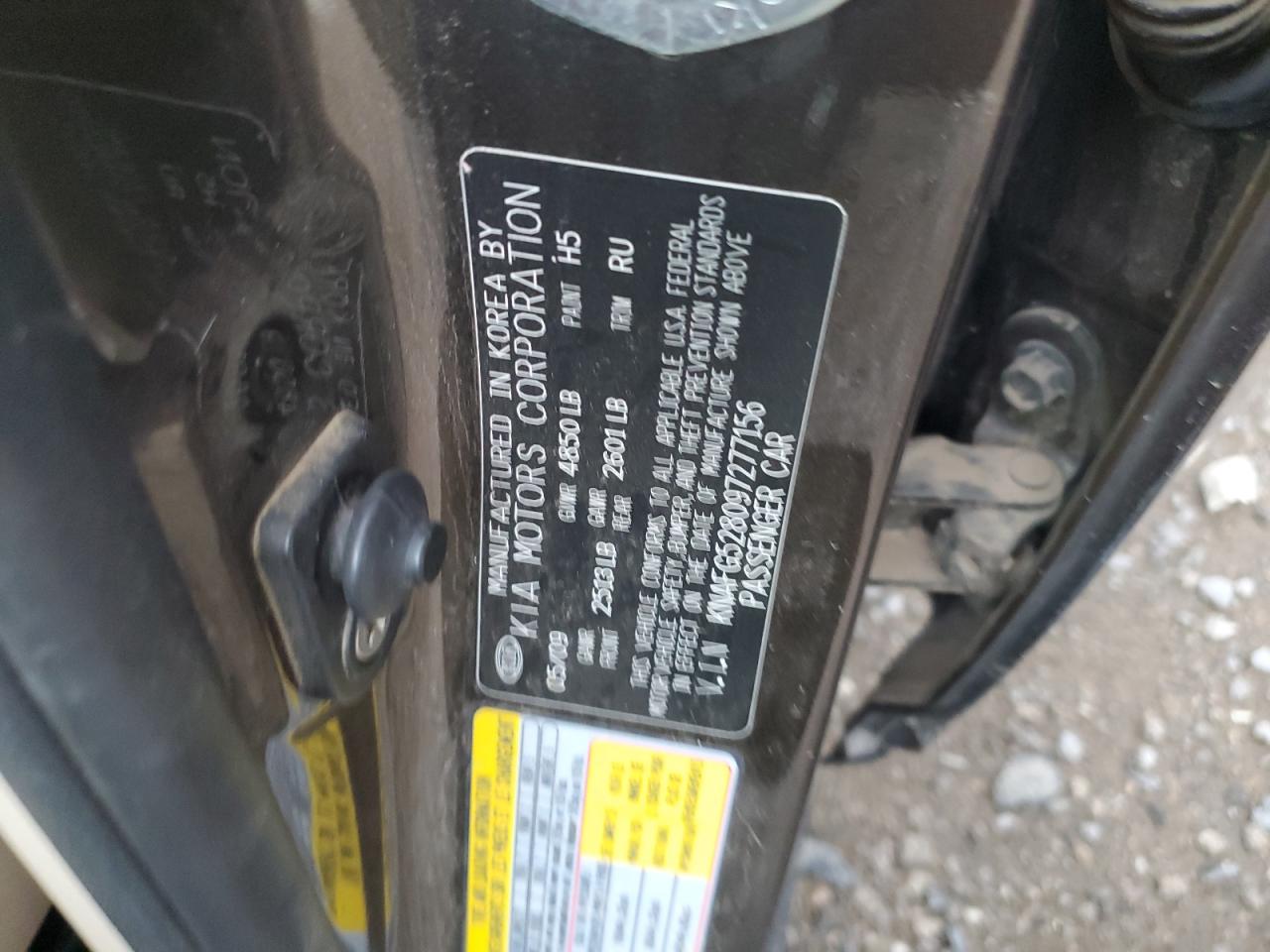 2009 Kia Rondo Base VIN: KNAFG528097277156 Lot: 78263434