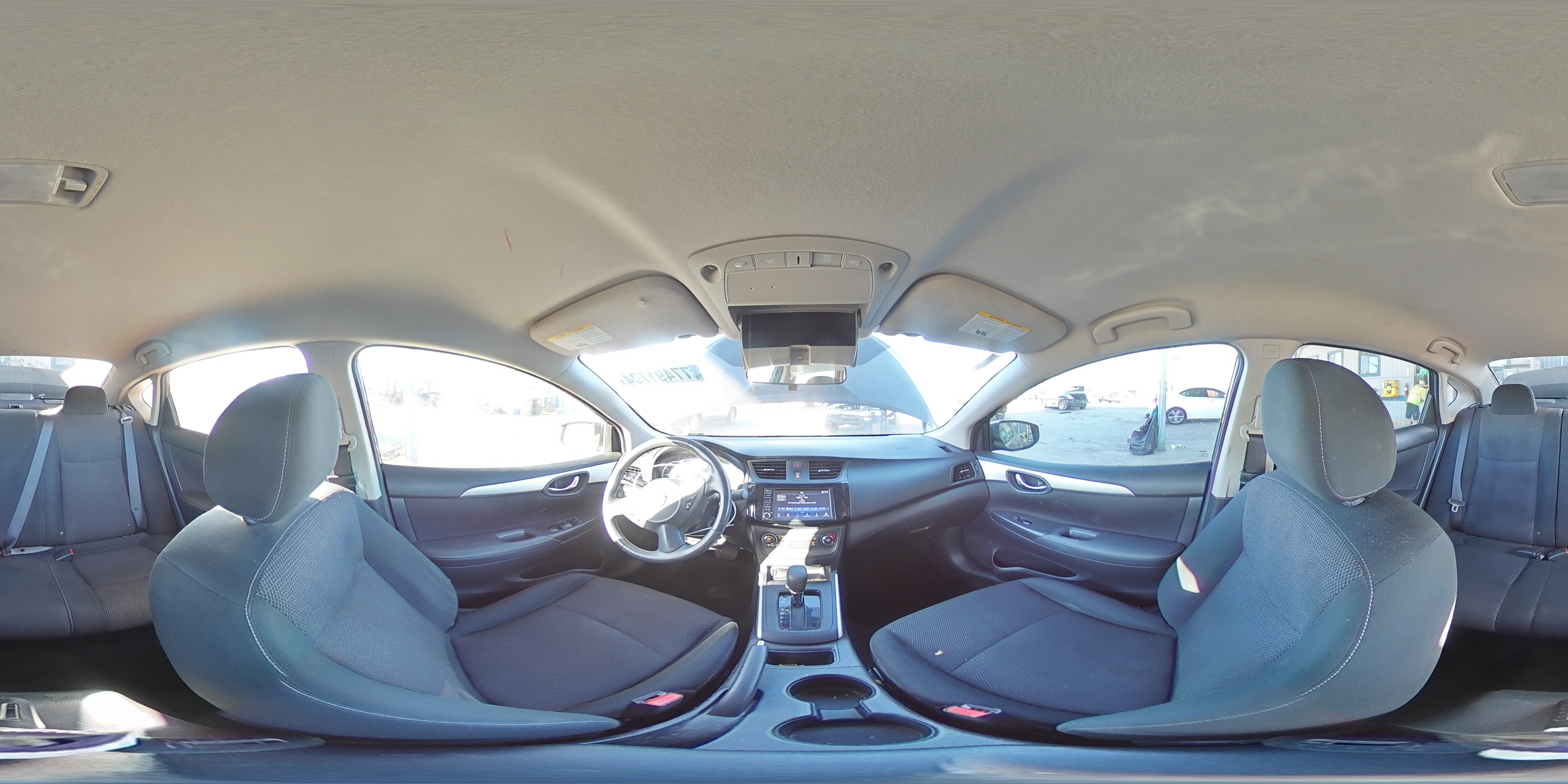 2019 Nissan Sentra - Image 12