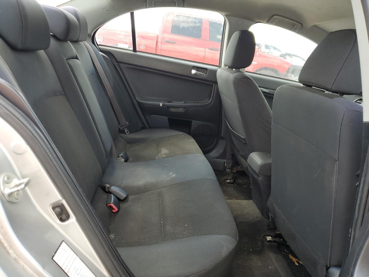 2016 Mitsubishi Lancer - Image 10