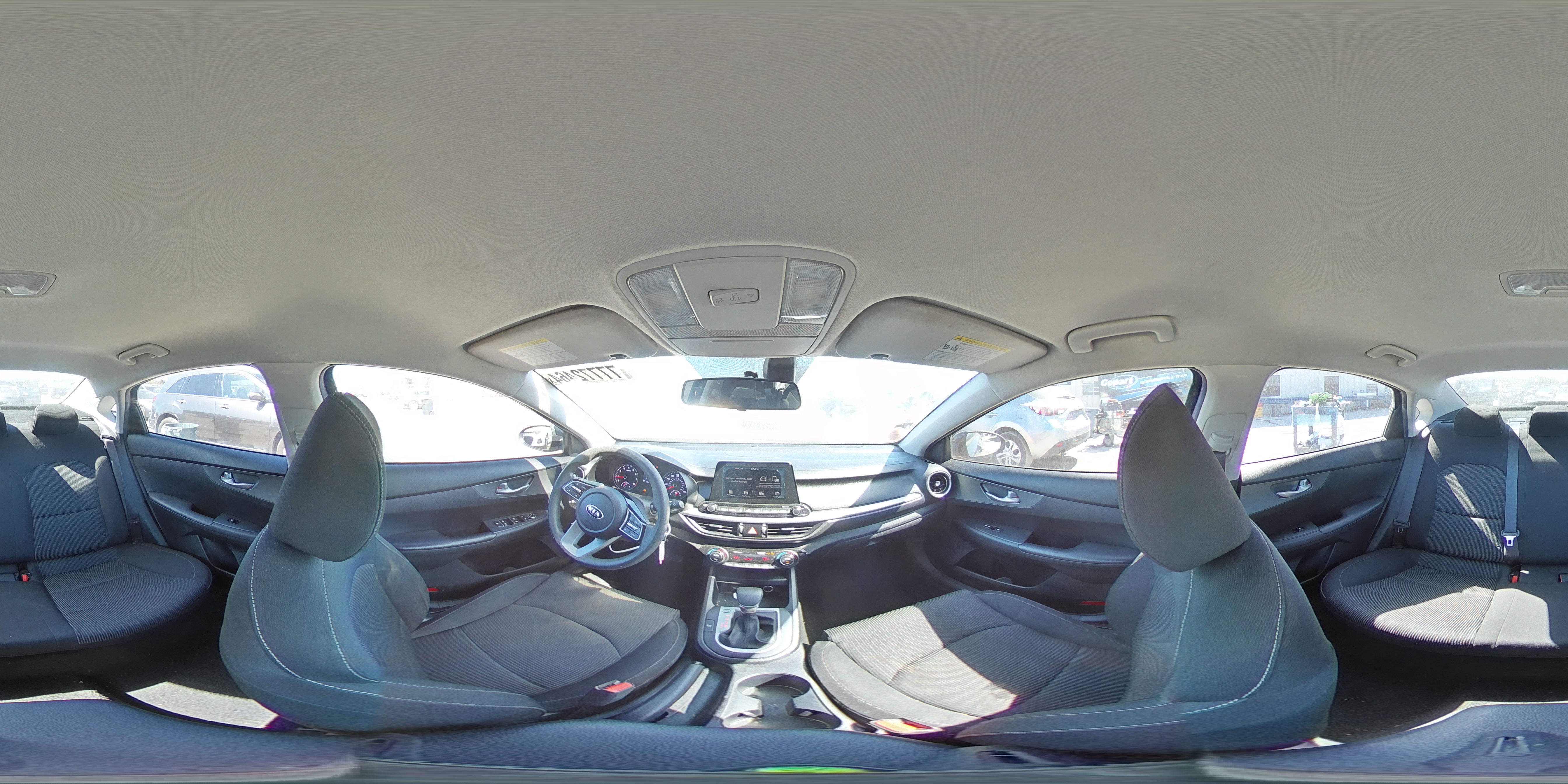 2019 Kia Forte - Image 15