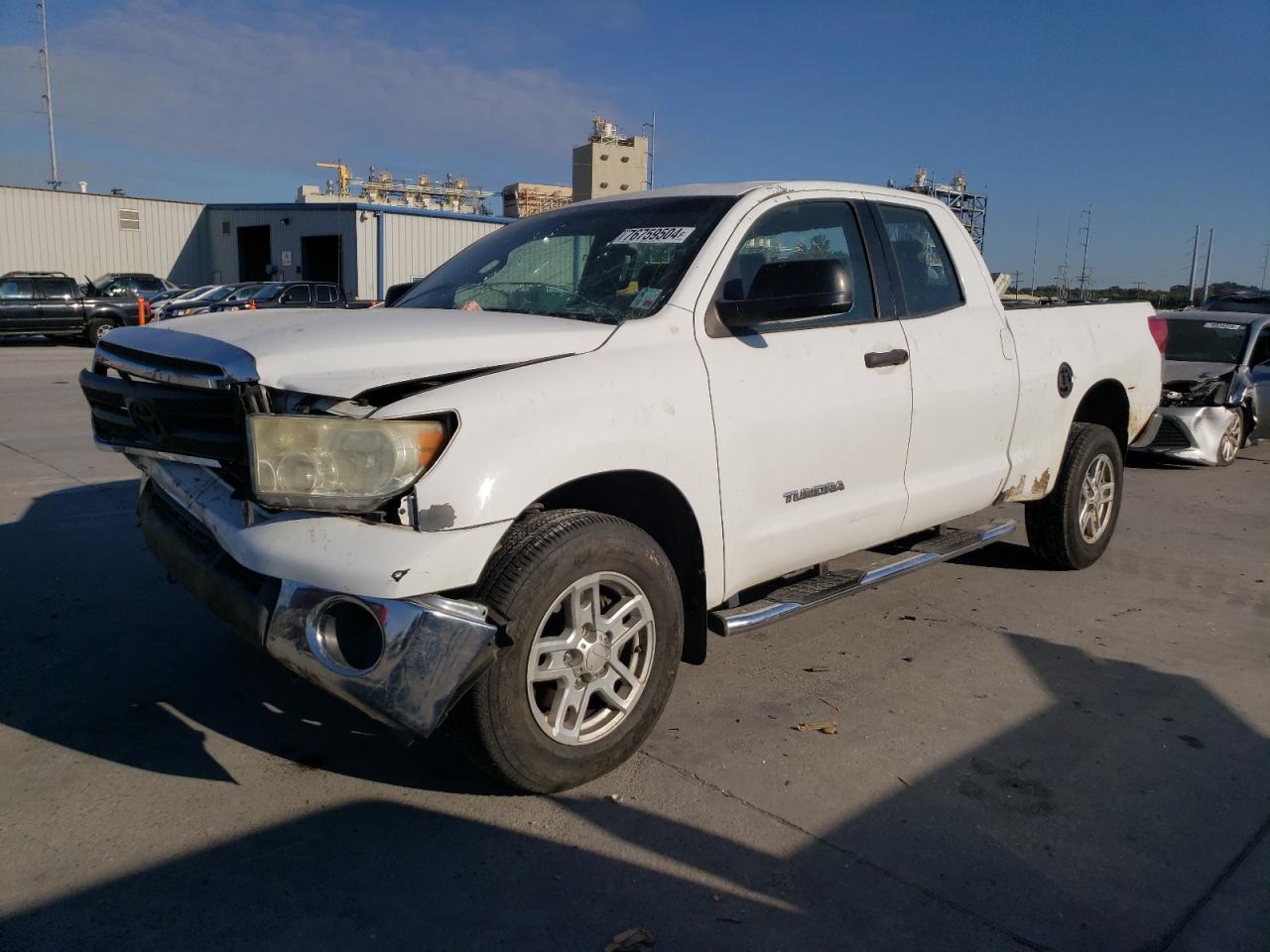 2013 TOYOTA TUNDRA