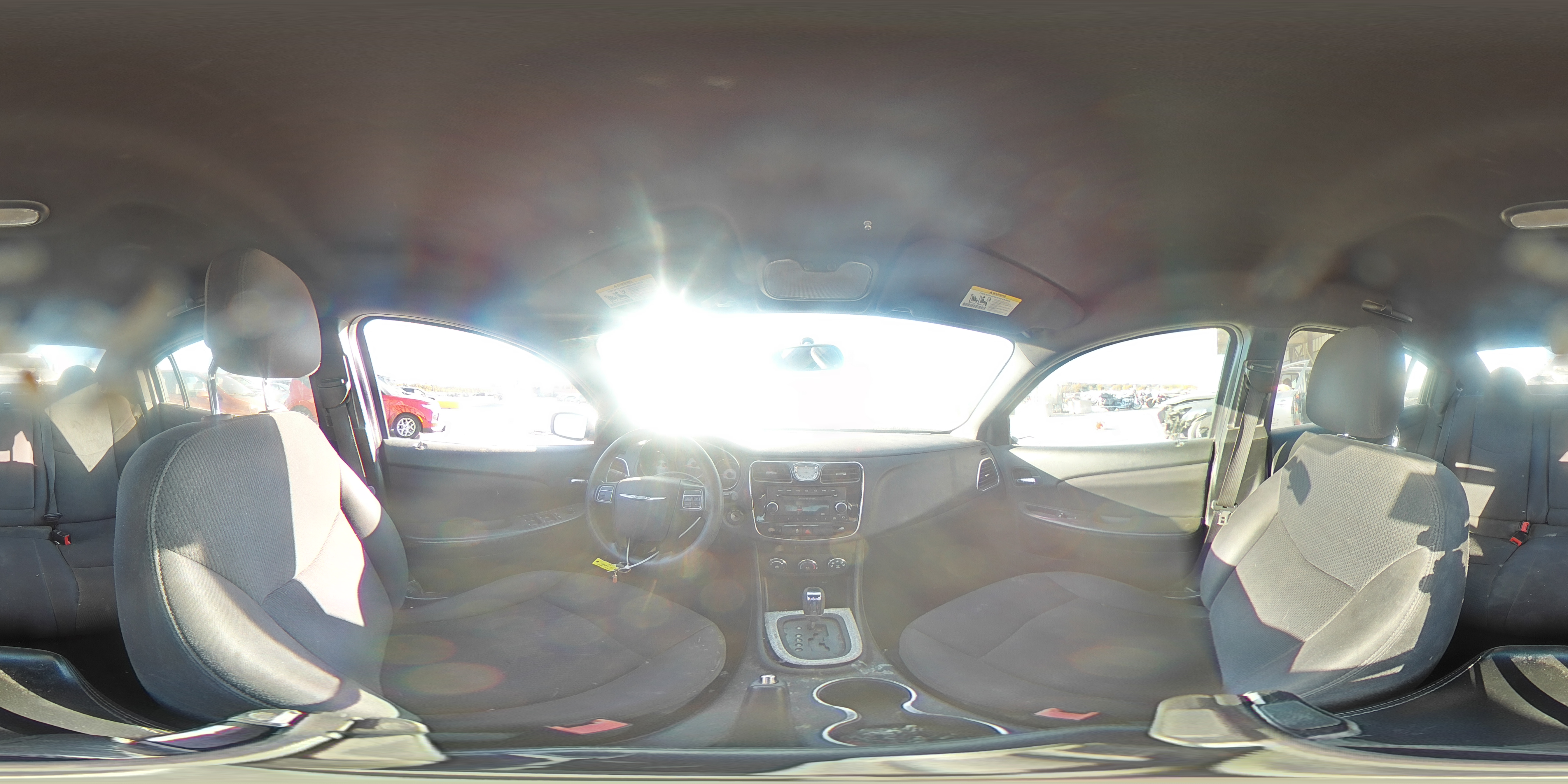 2014 Chrysler 200 - Image 12