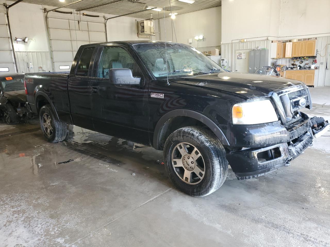 2005 Ford F-150 - Image 4
