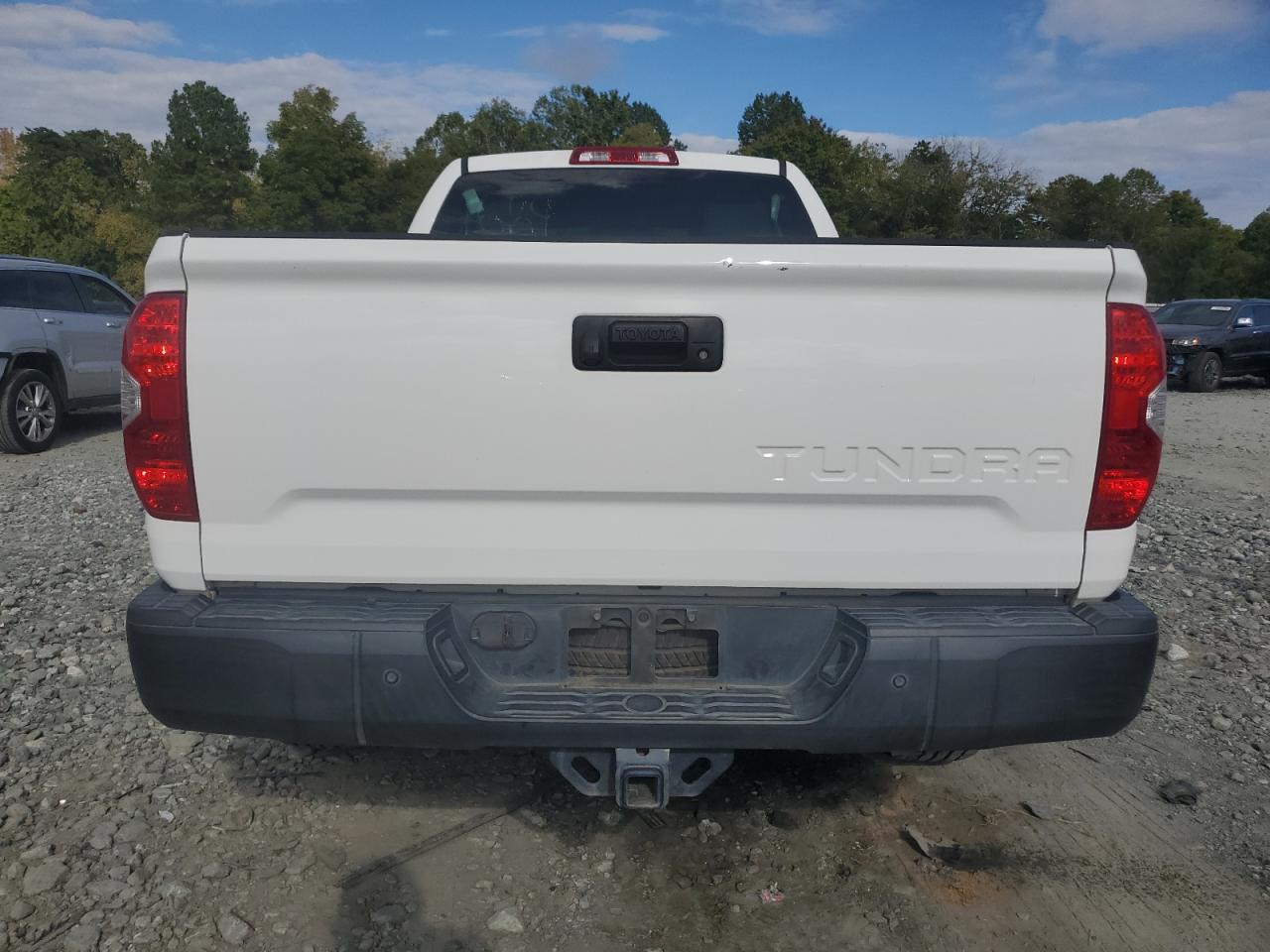 5TFRM5F1XJX131664 2018 Toyota Tundra Double Cab Sr