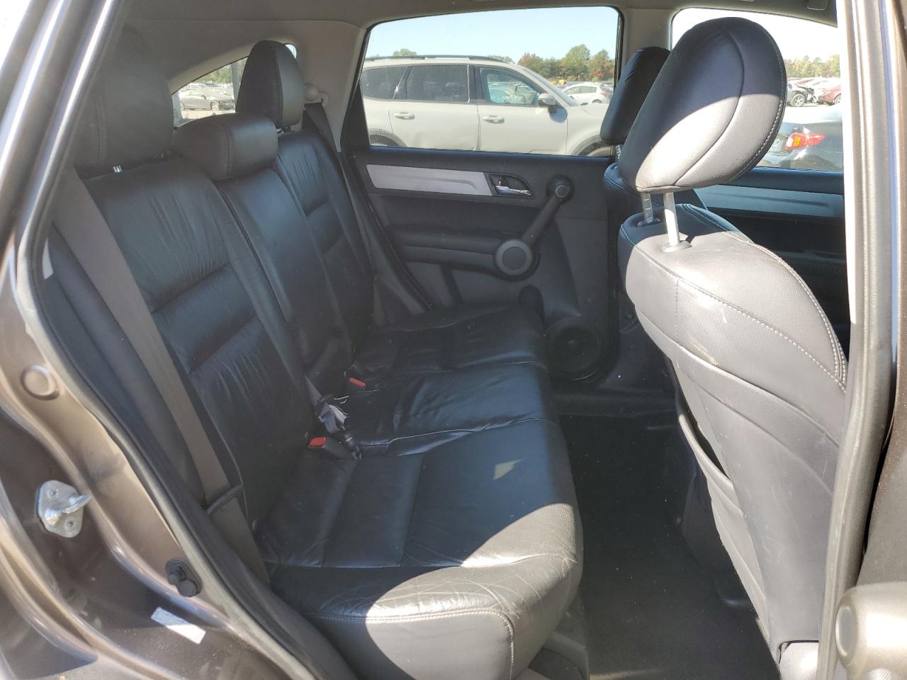 2010 Honda CR-V - Image 11
