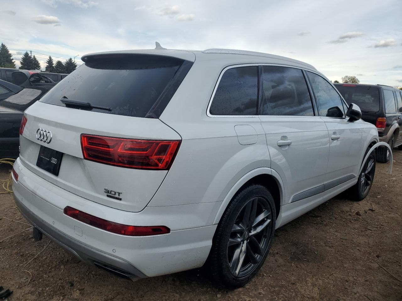 2017 Audi Q7 Prestige VIN: WA1VAAF76HD027358 Lot: 74749674