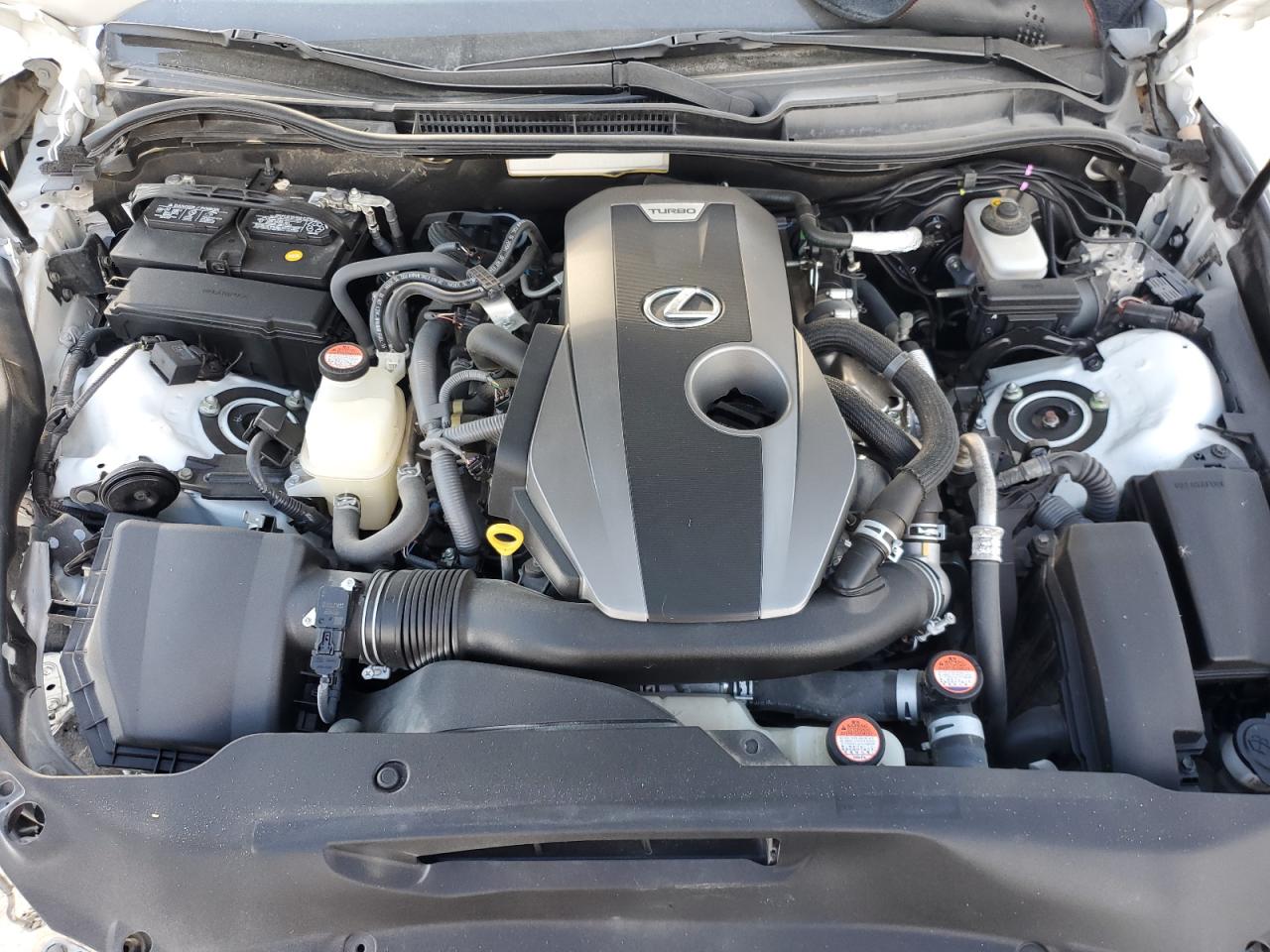 2016 Lexus IS - Image 11