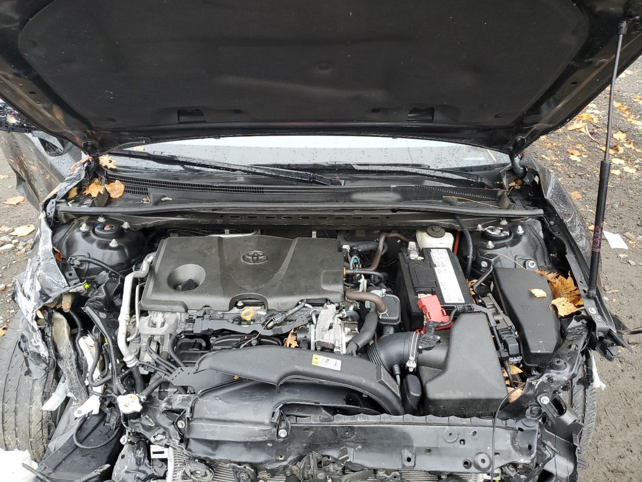 2020 Toyota Camry - Image 11