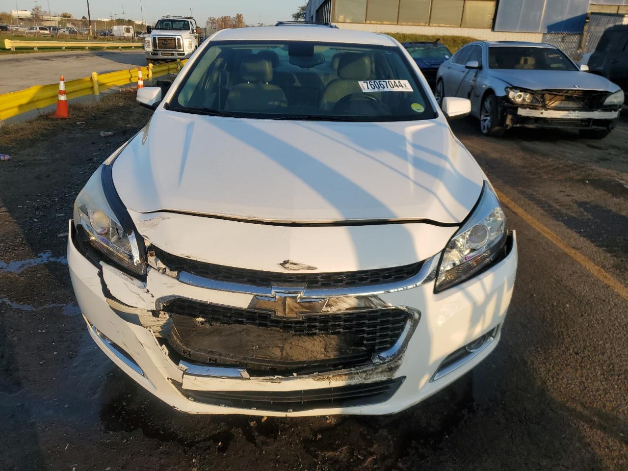 VIN 1G11D5SL1FU122843 2015 CHEVROLET MALIBU no.5