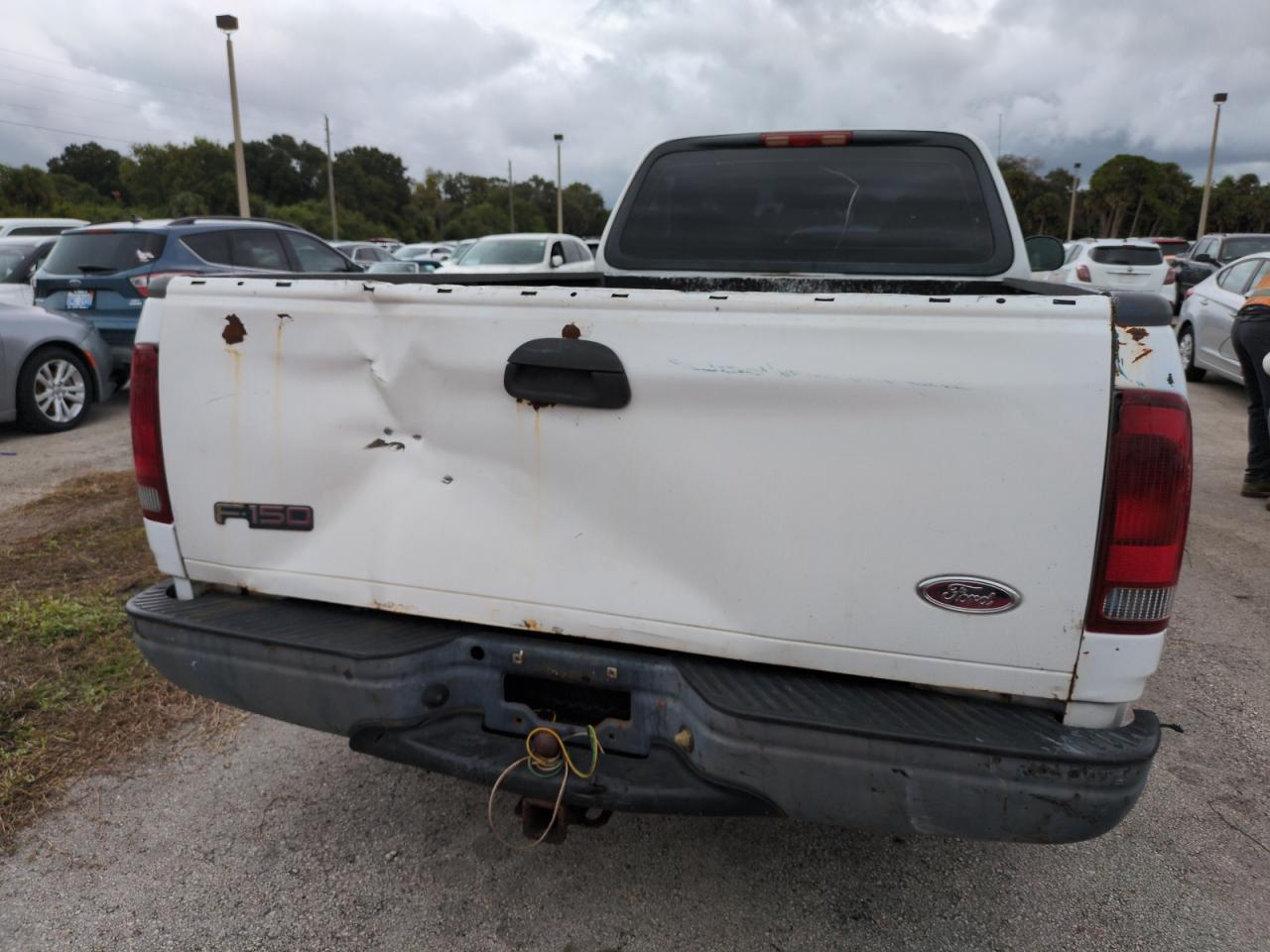 1FTRF17W03NA02988 2003 Ford F150