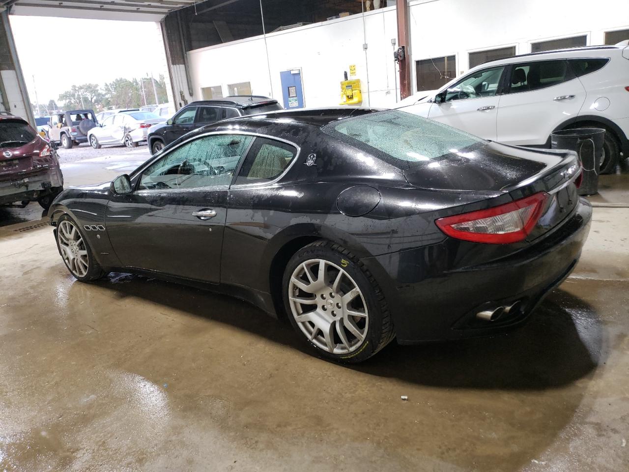 2009 Maserati GranTurismo - Image 2
