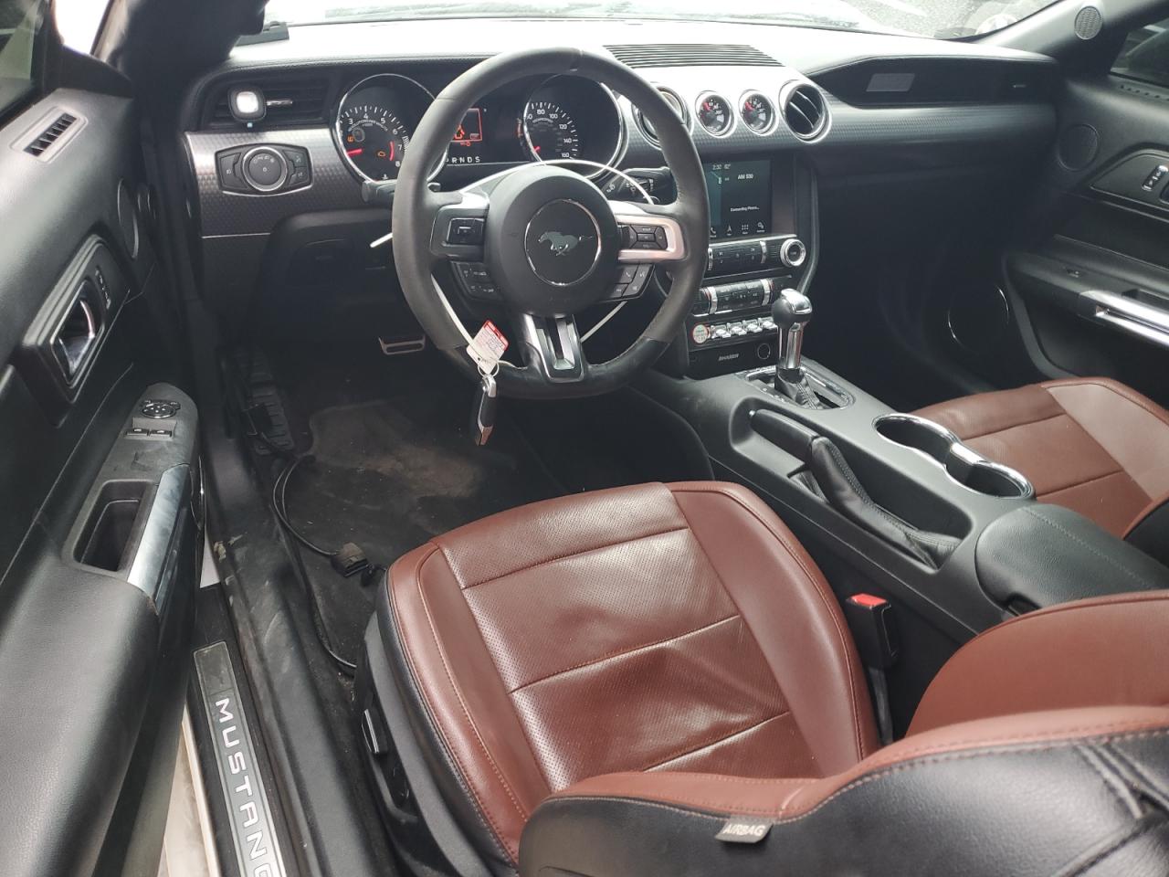 2016 Ford Mustang - Image 8
