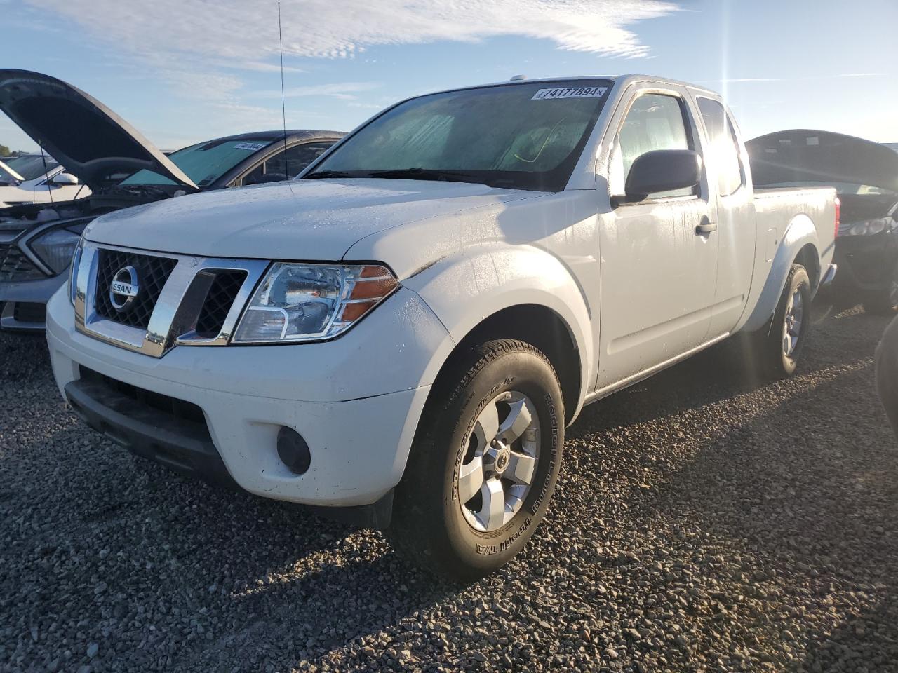 2013 Nissan Navara (Frontier) - Image 1