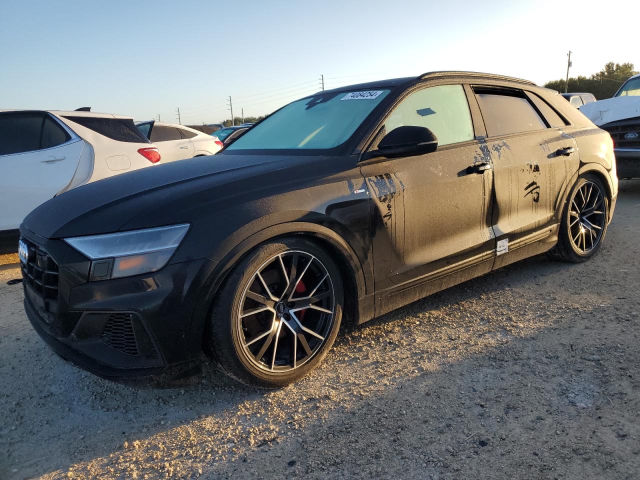 WA1FVAF10KD029523 2019 AUDI Q8 - Image 1