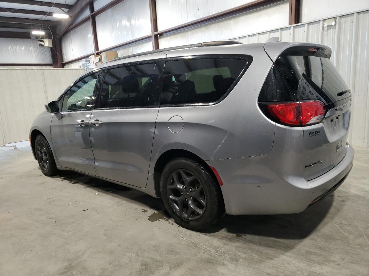 VIN 2C4RC1EG2JR354006 2018 CHRYSLER PACIFICA no.2