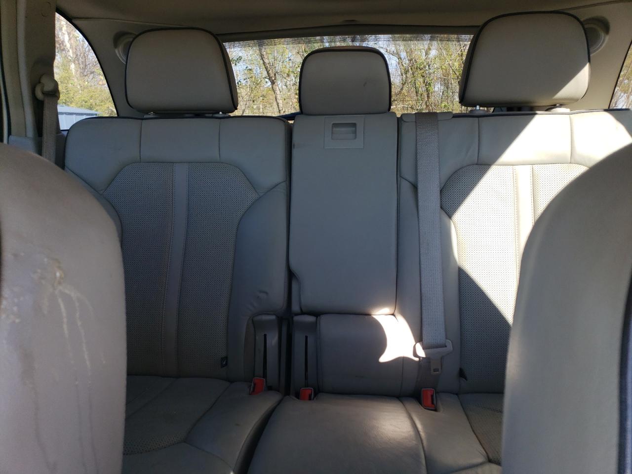 2013 Lincoln MKX - Image 10