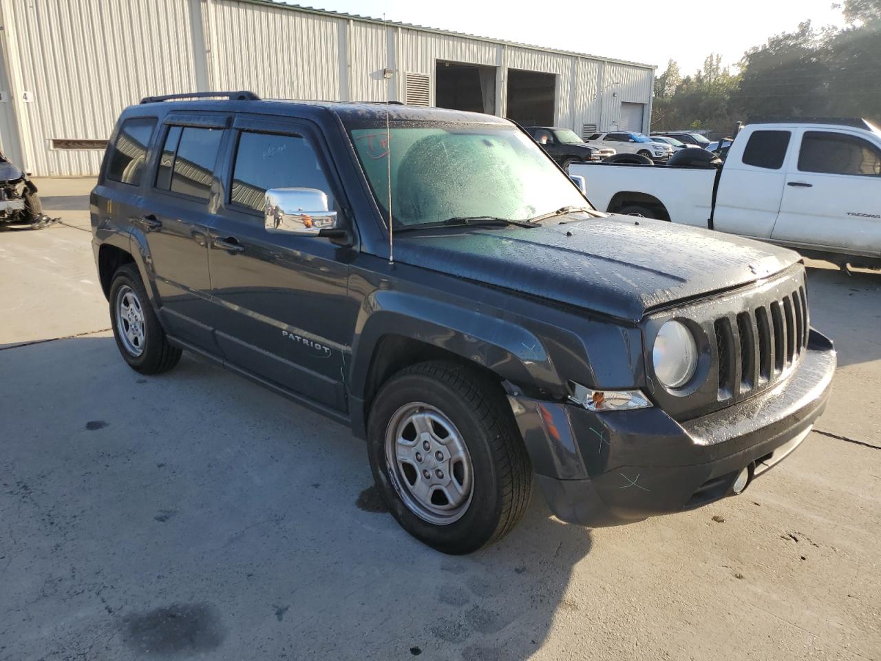 VIN 1C4NJPBAXFD280609 2015 JEEP PATRIOT no.4