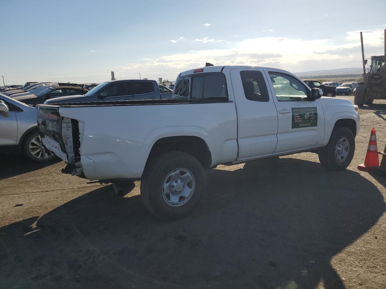 2020 Toyota Tacoma - Image 3