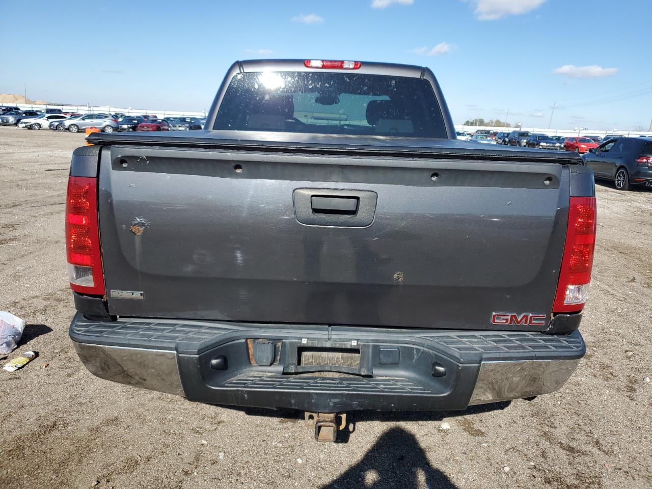 2010 GMC Sierra - Image 6