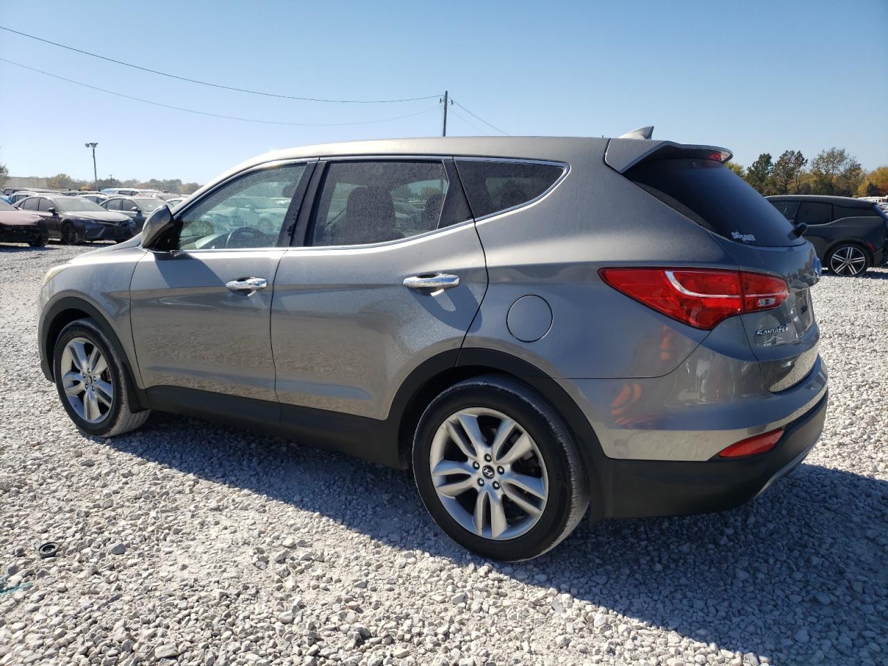 2013 Hyundai Santa Fe - Image 2