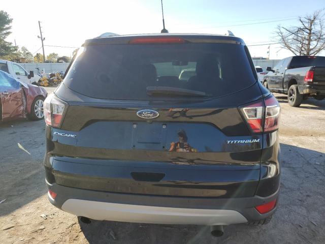 Parquets FORD ESCAPE 2017 Czarny