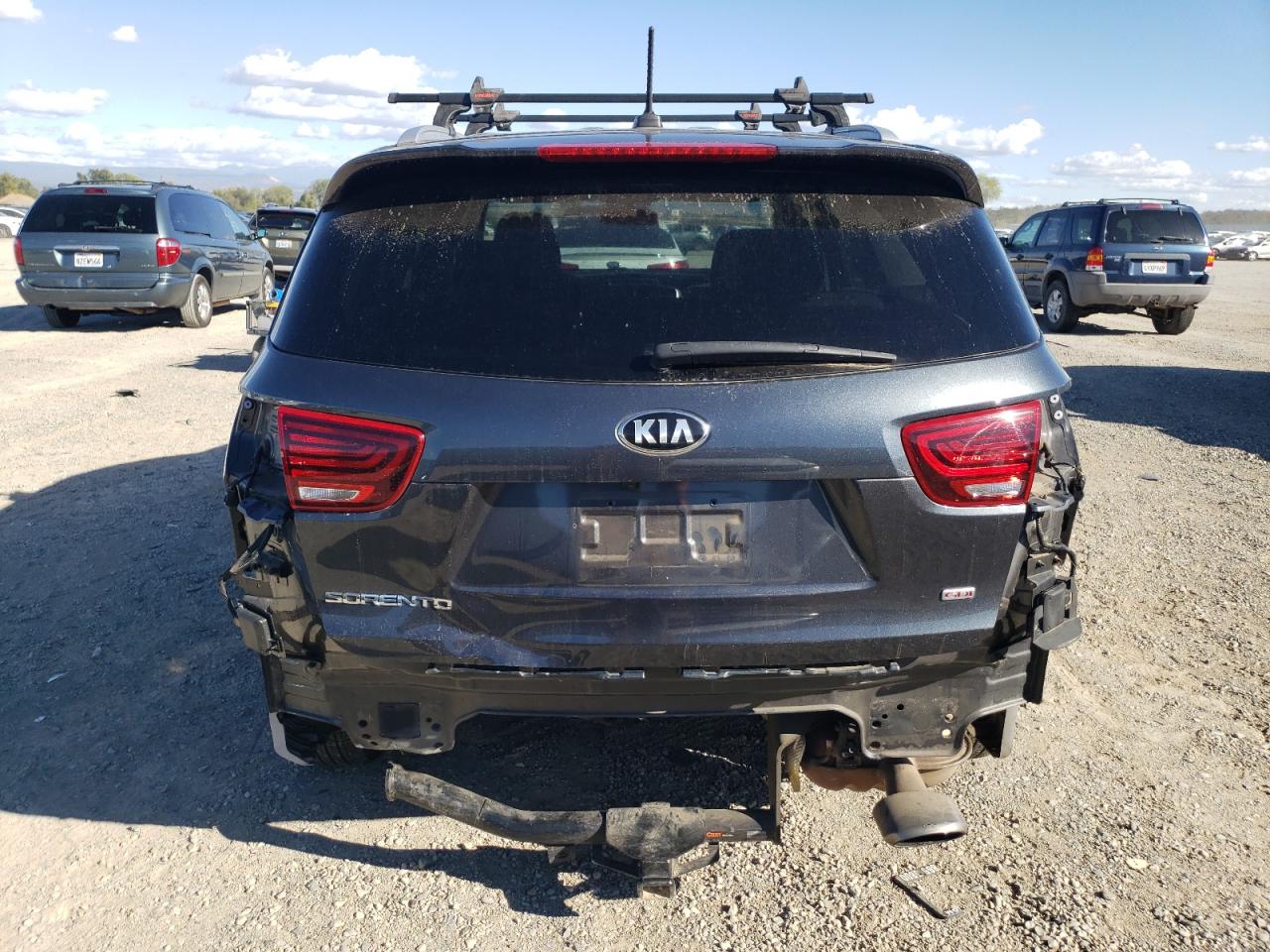 2020 Kia Sorento L VIN: 5XYPGDA39LG658893 Lot: 75938374