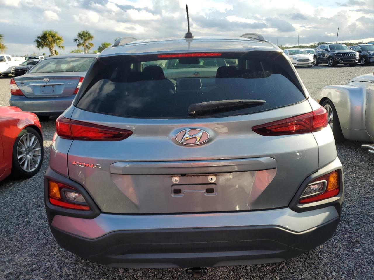 2020 Hyundai Kona Sel VIN: KM8K22AA1LU553500 Lot: 73954184