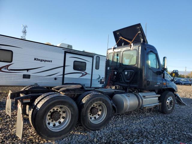 2018 FREIGHTLINER CASCADIA 125 