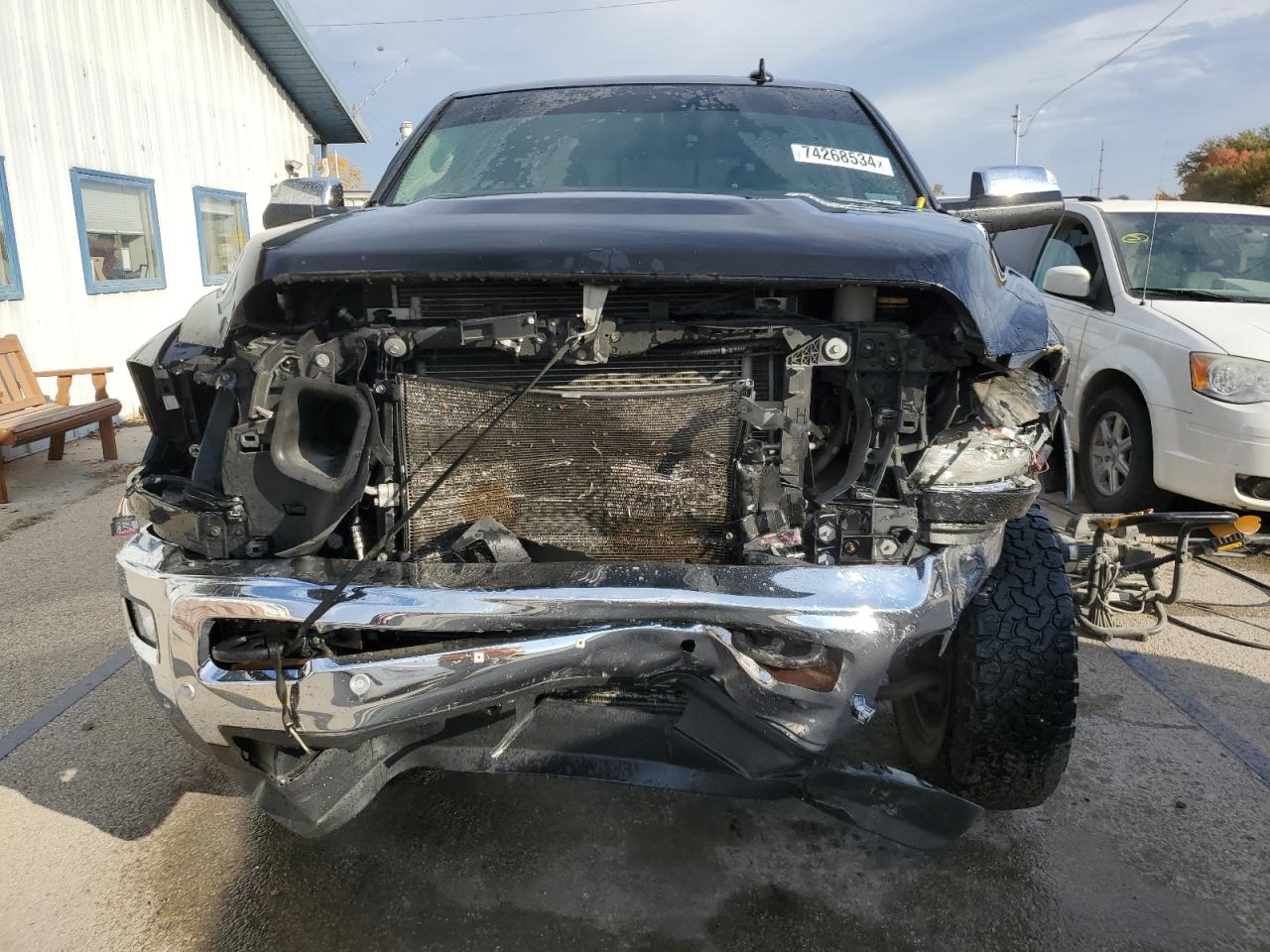 2016 RAM 2500 - Image 5