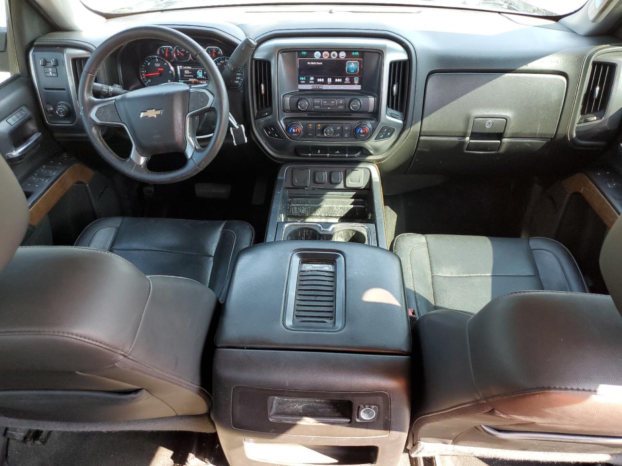 2016 Chevrolet Silverado - Image 8