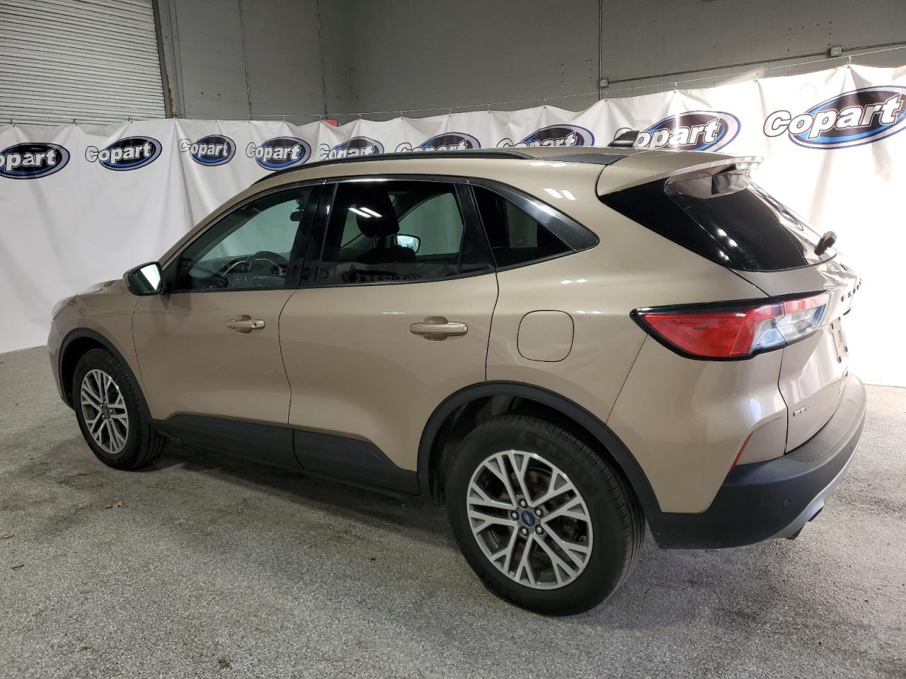 2021 Ford Escape - Image 2