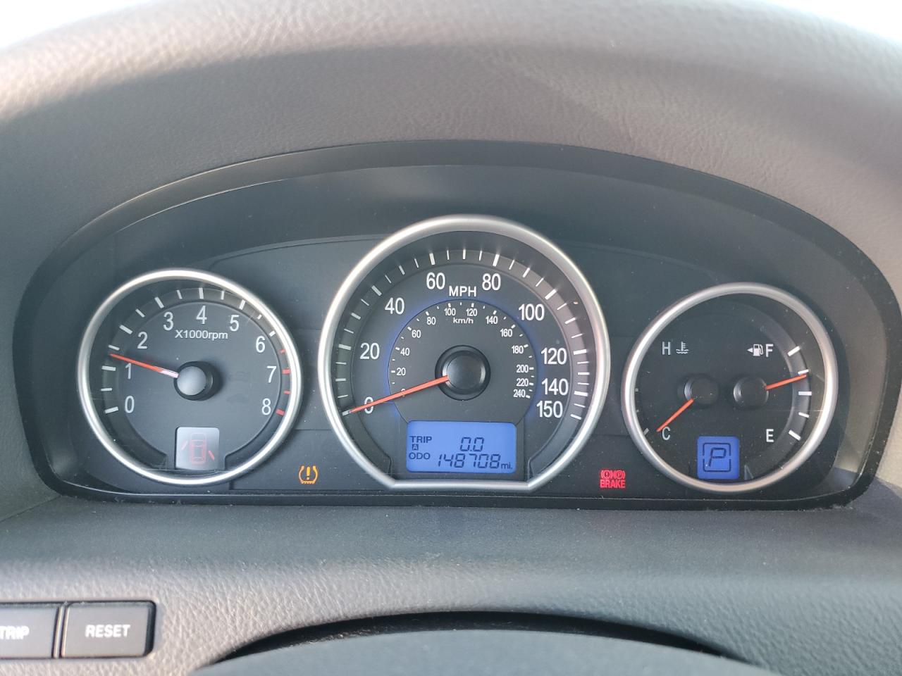 KM8NU4CC9AU108811 2010 Hyundai Veracruz Gls