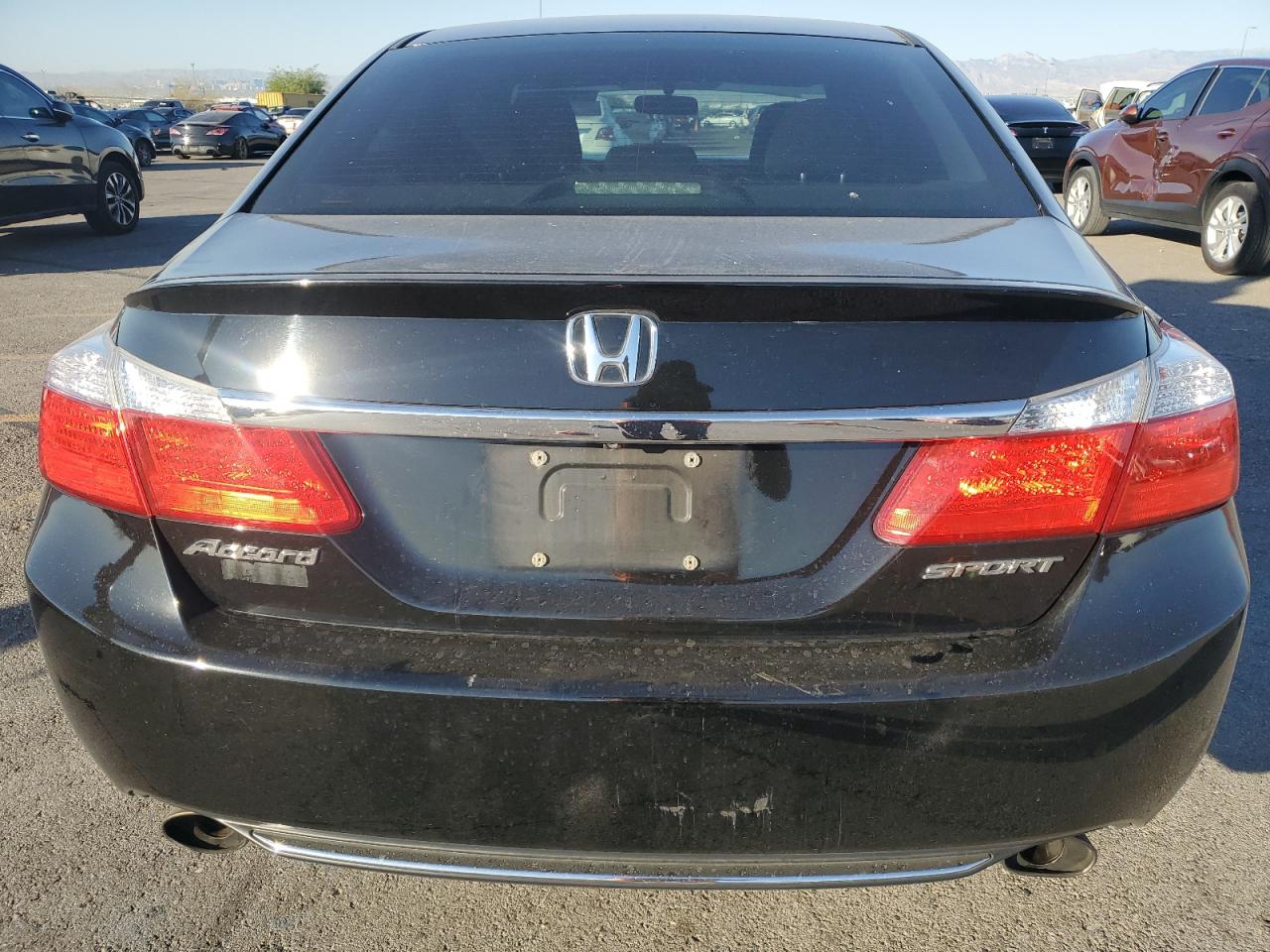 VIN 1HGCR2F5XFA234197 2015 HONDA ACCORD no.6