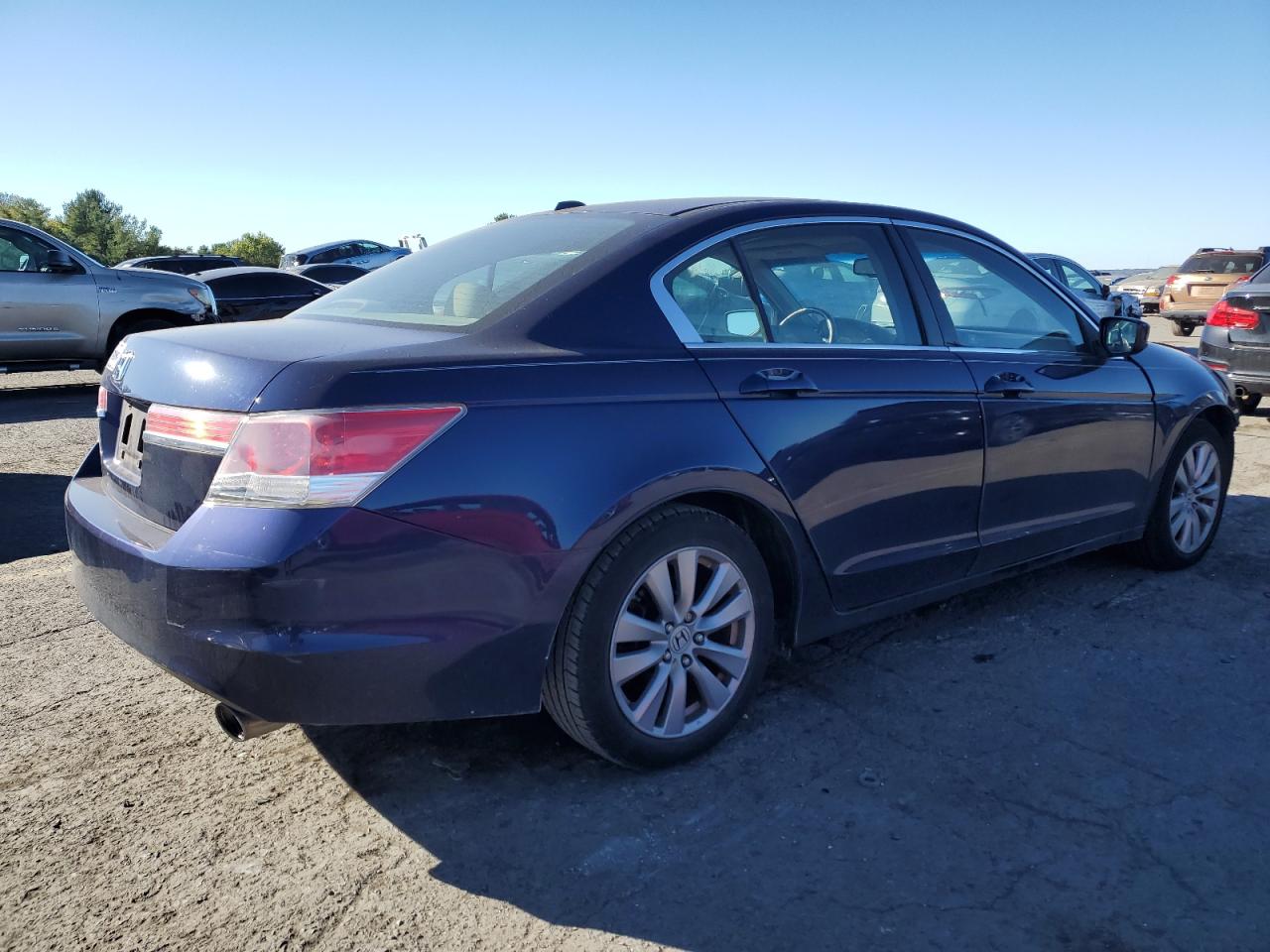 1HGCP2F83BA101226 2011 Honda Accord Exl