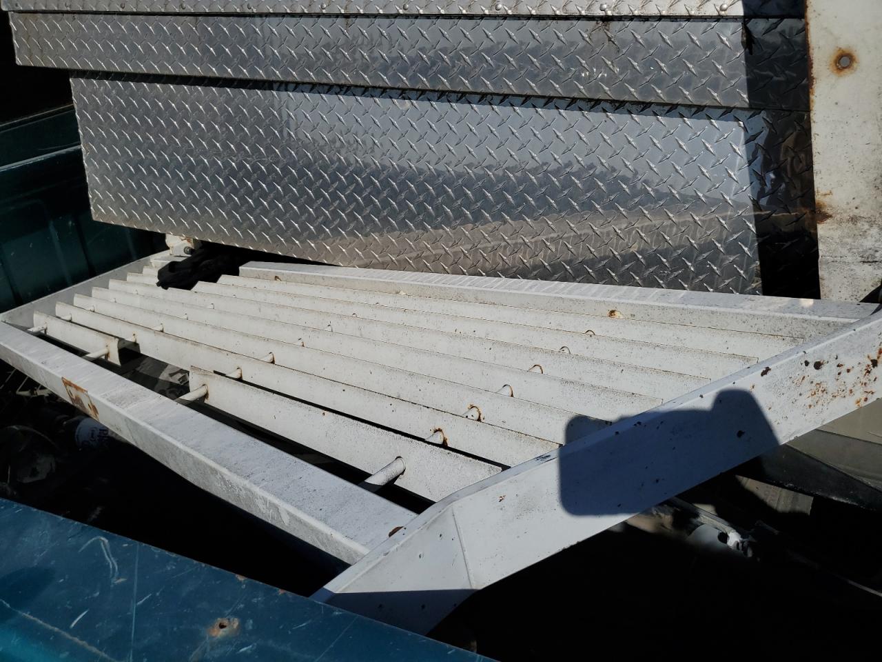 1993 Chevrolet Gmt-400 K1500 VIN: 1GCEK14Z8PZ182955 Lot: 76588724