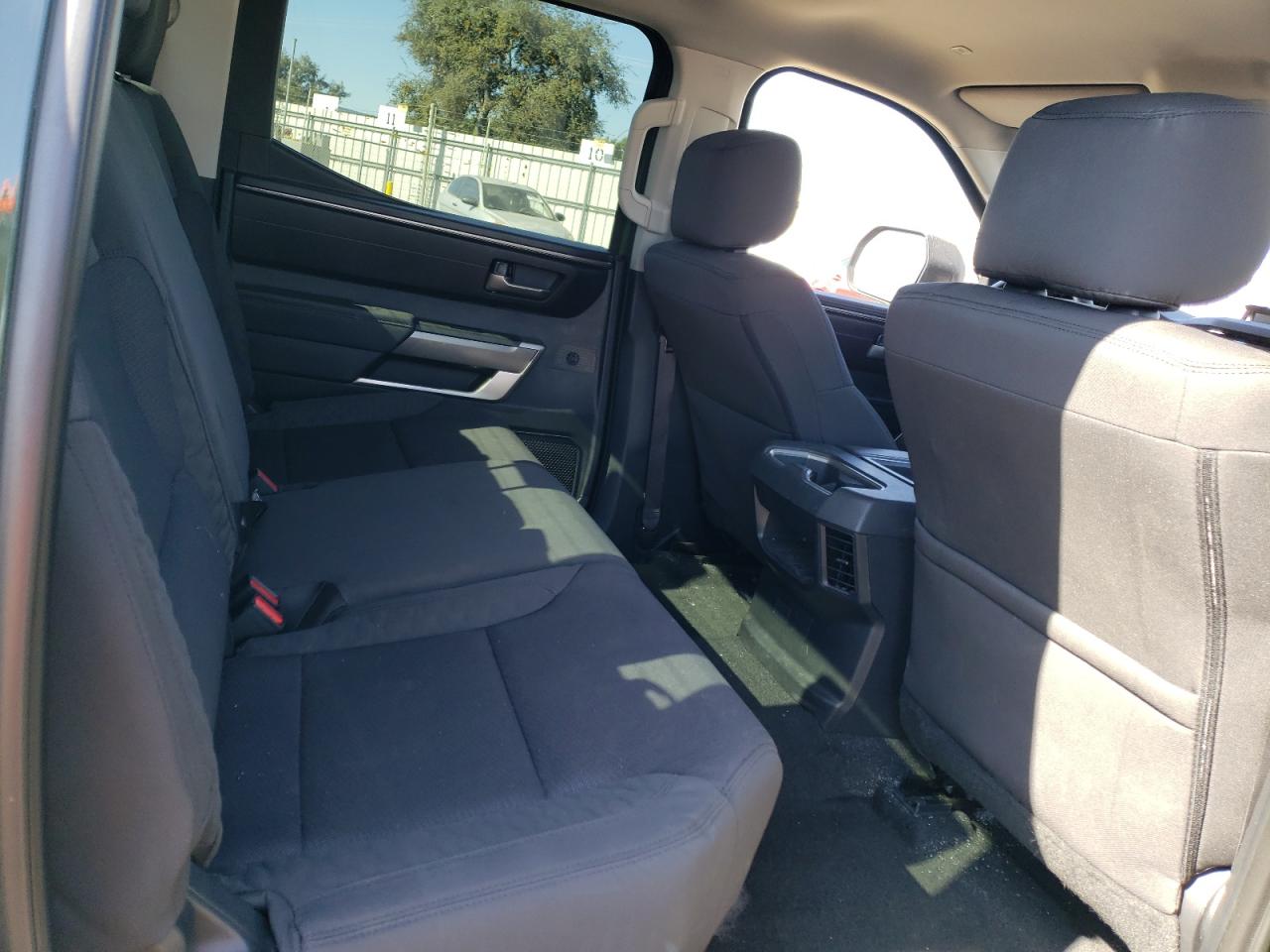 2023 Toyota Tundra - Image 10